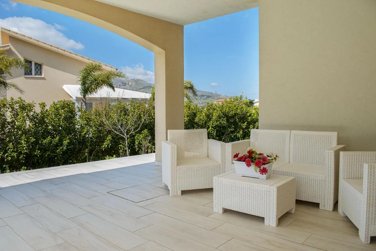 Holiday home Borgo Aranci - Villa Tulipano Castellammare del Golfo